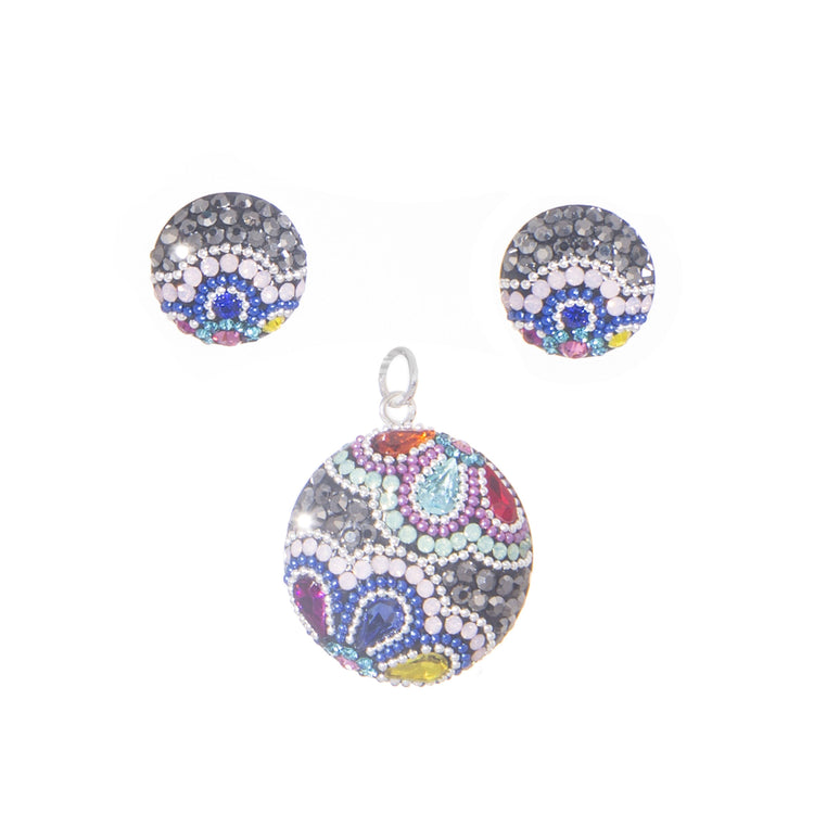 Dije y aretes circular de plata con zirconias y cristales