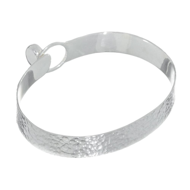 Brazalete estilo cinturón de Plata martillada