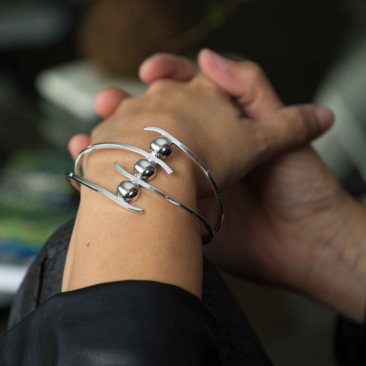 Brazaletes de Plata tres Esferas