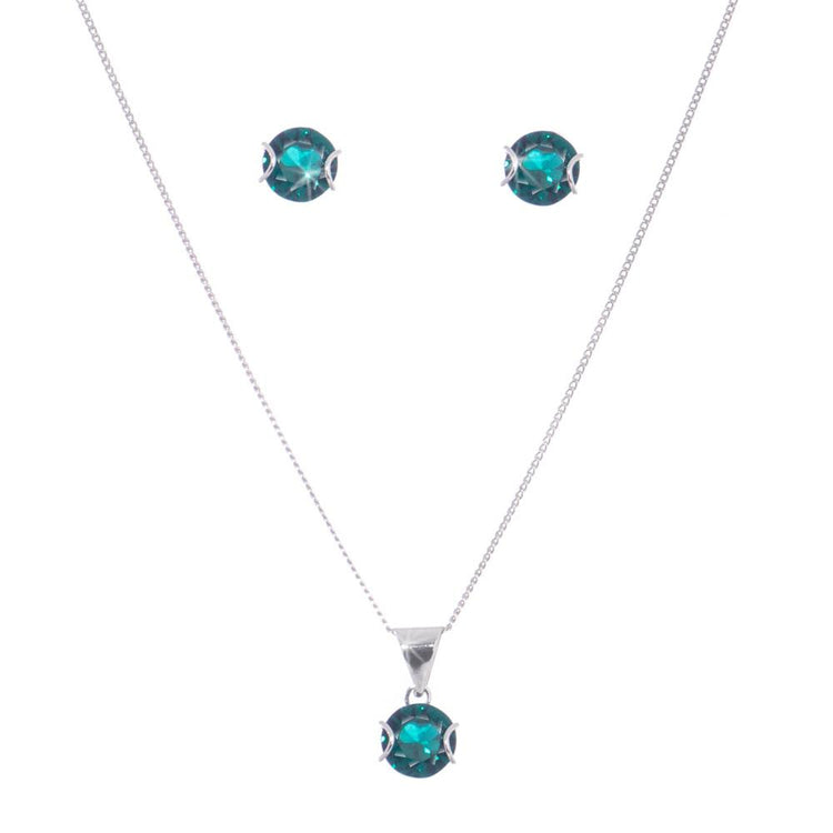 Dijes y aretes abrazo de zirconias con plata.