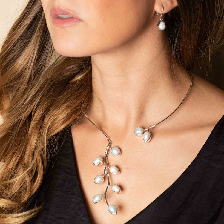 Gargantilla de Plata de colección con perlas biwas