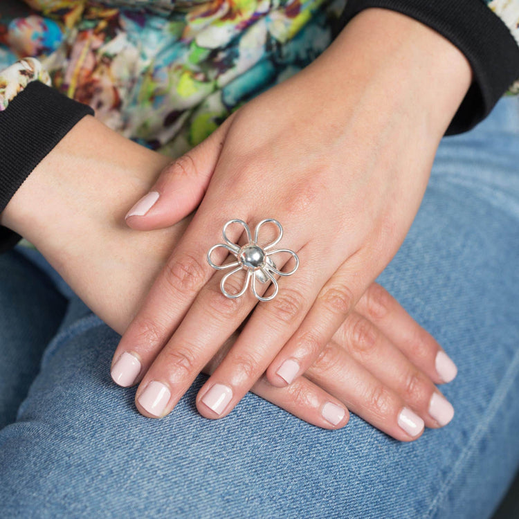 Anillo de flor de plata mexicana