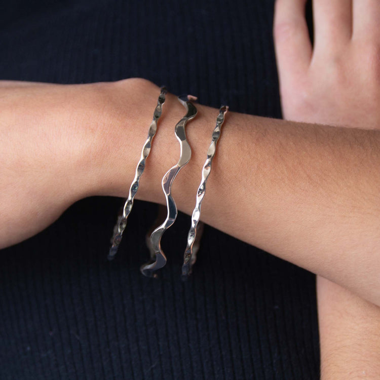 Pulsera fin de semana ondulada de plata de plata mexicana