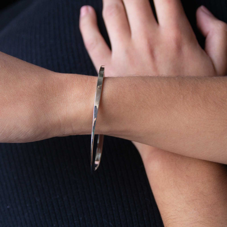 Pulsera irregular tres esquinas de plata de plata mexicana