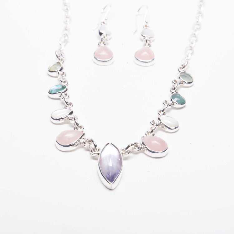 Collar piedras naturales pastel de plata mexicana