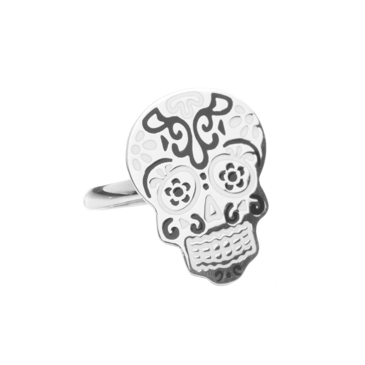 Anillo calavera tradicional de plata*