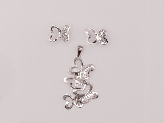 Juego plata mariposas con corazón