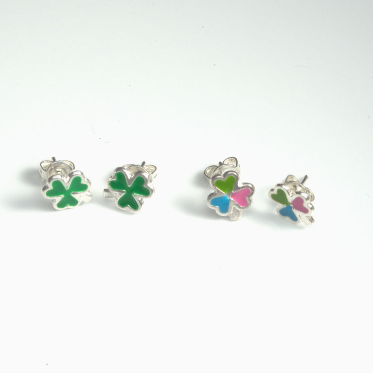 (Varios) Aretes de trebol esmaltado de plata