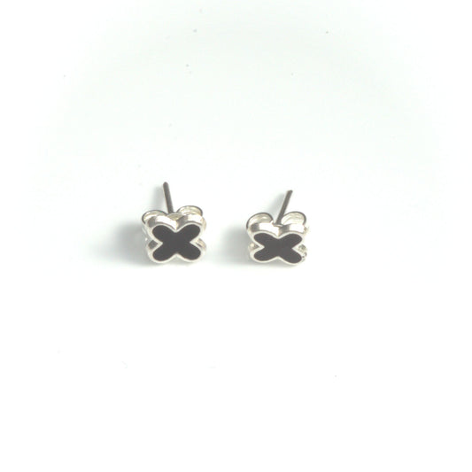 Arete cruz negra esmaltada de plata