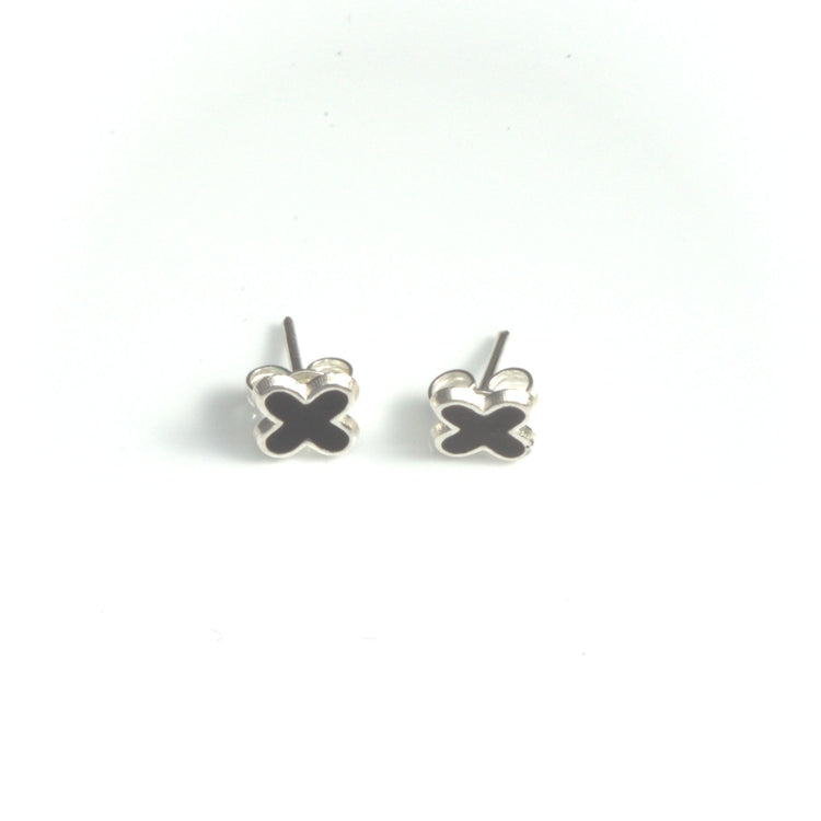 Arete cruz negra esmaltada de plata