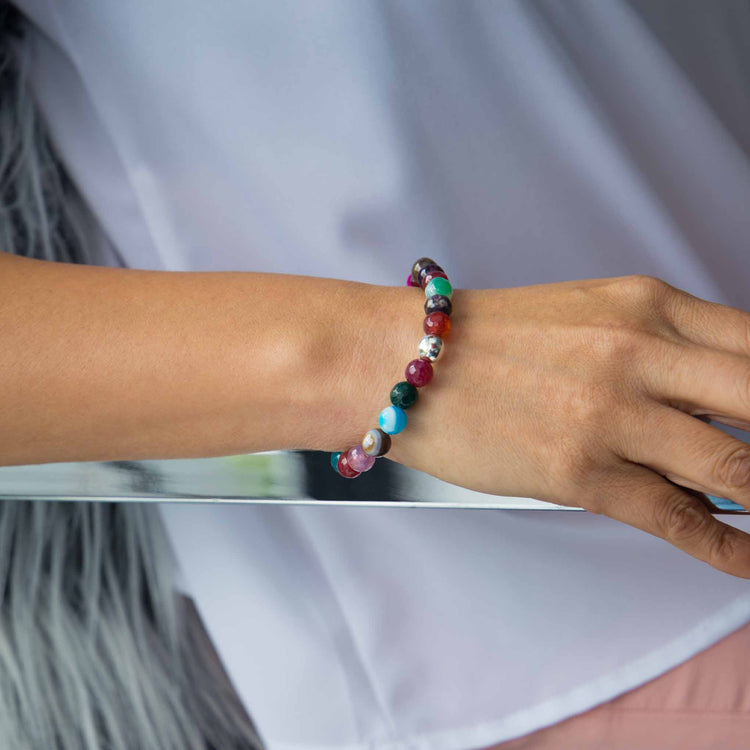 Pulsera de piedras ágatas multicolor con esfera de plata
